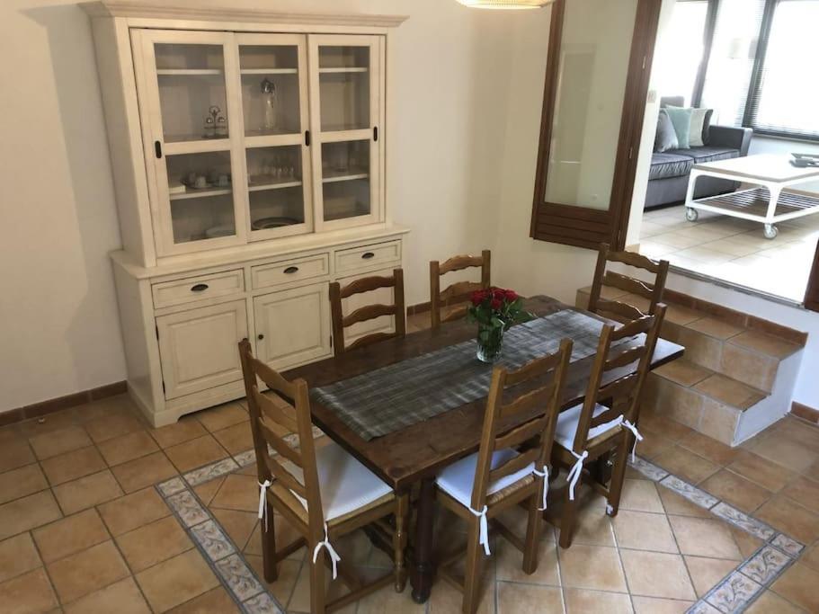 Petite Maison De Charme Vence Kültér fotó
